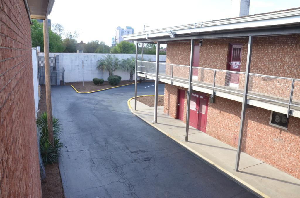 Americas Best Value Inn Augusta Historic Downtown Luaran gambar