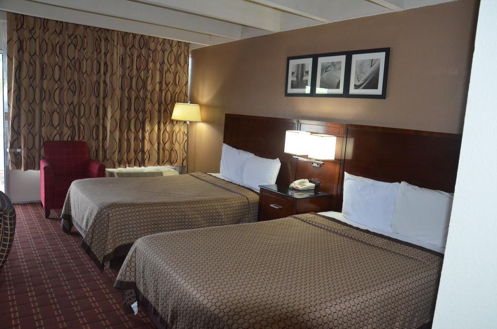 Americas Best Value Inn Augusta Historic Downtown Luaran gambar